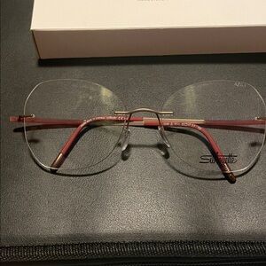 Silhouette Rimless Eyewear with Burgundy Highlights